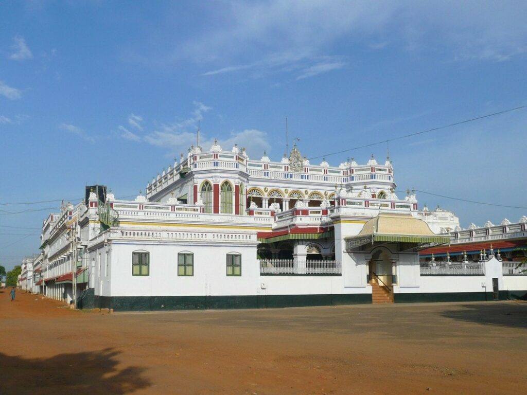 raja palace in kanadukathan village in chettinad