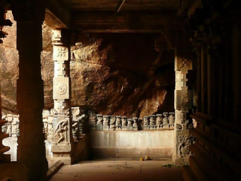 Tirumayam ancient Dravidian Temple